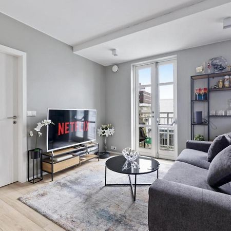 Cheerful Down Town Apartment Reykjavik Exterior photo